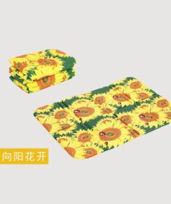 Outdoor Beach Picnic Folding Camping Mat Multiplayer Waterproof Sleeping Camping Pad Mat Moistureproof Beautiful Blanket