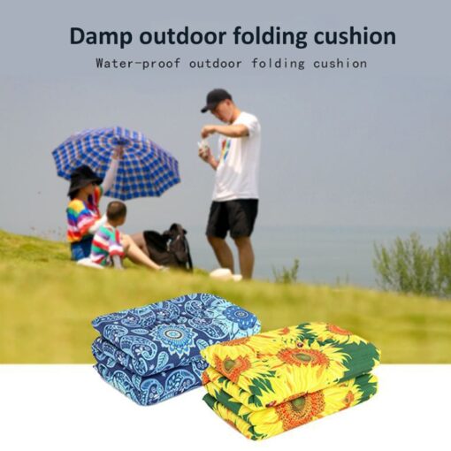 Outdoor Beach Picnic Folding Camping Mat Multiplayer Waterproof Sleeping Camping Pad Mat Moistureproof Beautiful Blanket