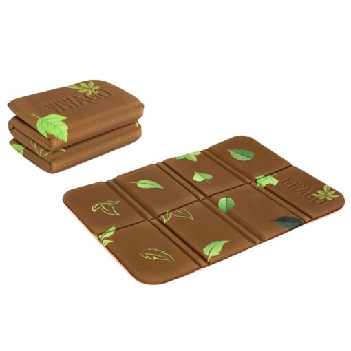 Outdoor Beach Picnic Folding Camping Mat Multiplayer Waterproof Sleeping Camping Pad Mat Moistureproof Beautiful Blanket